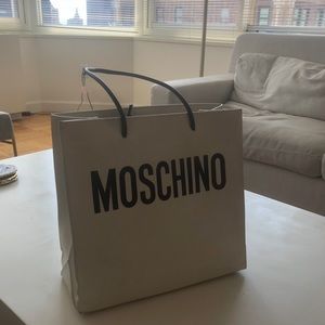 Moschino tote